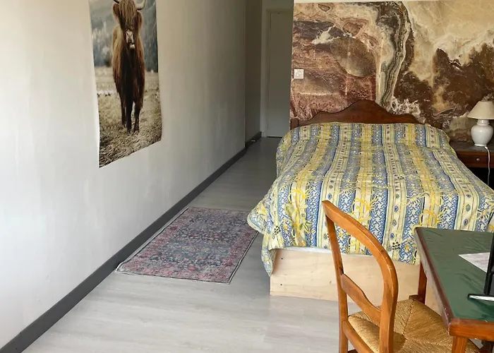 Bed & Breakfast Mmm Soiree Etape 3*